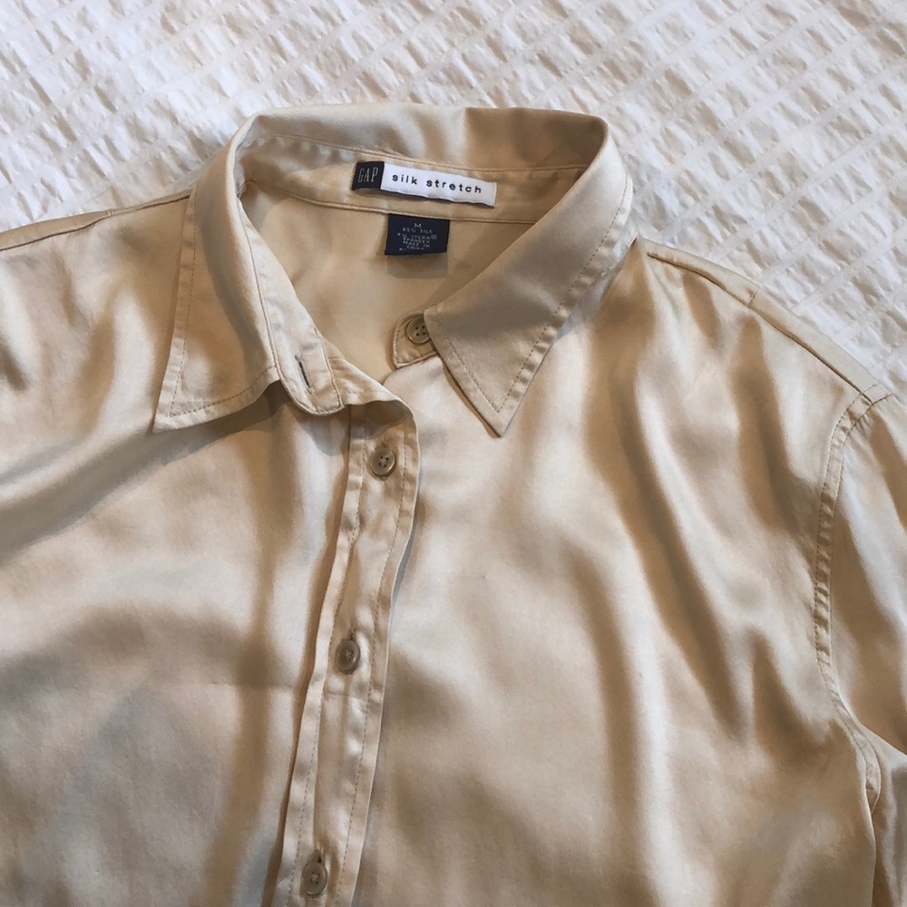 silk blouse - Picture 2 of 2